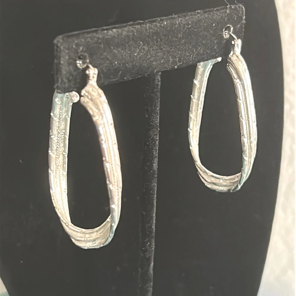 New Pair Sterling Silver Etched Abstract Oblong Hoop Earrings